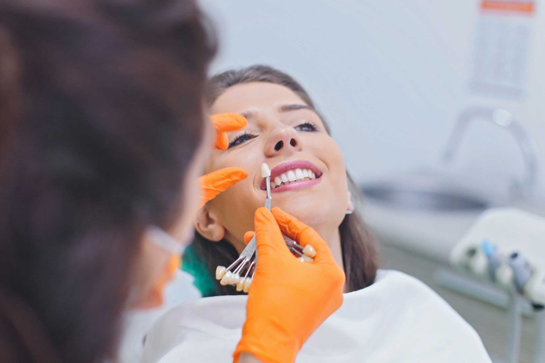 Estética dental en Majadahonda, carillas dentales en Majadahonda, Diseño de sonrisa en Majadahonda, DSD, Diseño Digital de Sonrisa en Majadahonda, blanqueamiento dental en Majadahonda.