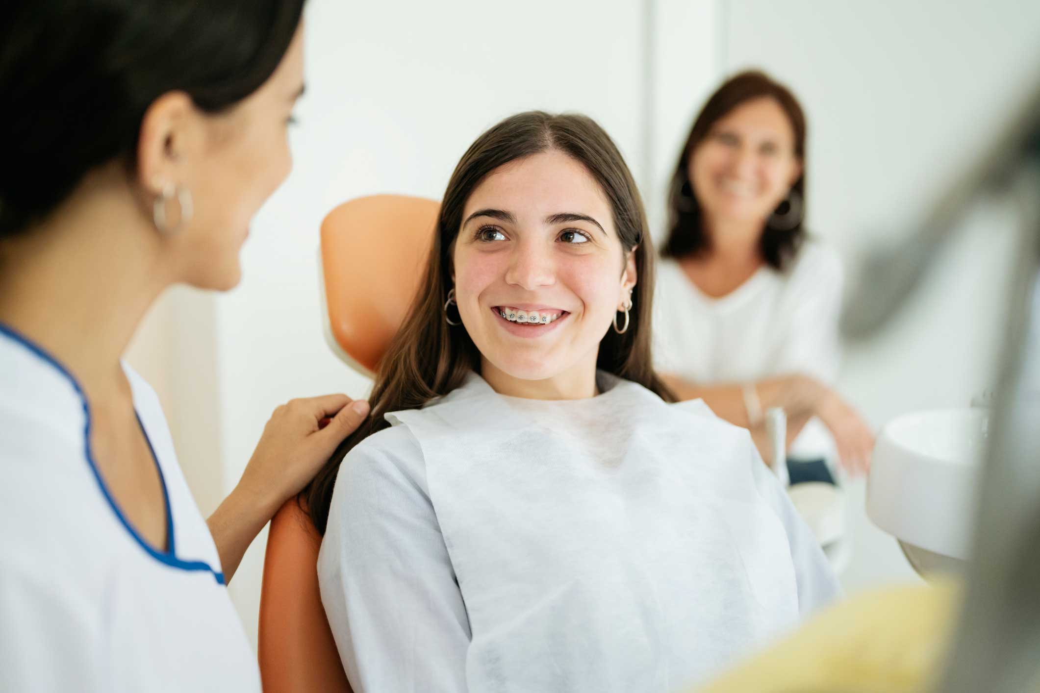 ortodoncia en Majadahonda, ortodoncia de brackets metálicos en Majadahonda, ortodoncia de brackets estéticos en Majadahonda, ortodoncia invisible en Majadahonda, Invisalign en Majadahonda, brackets de autoligado en Majadahonda, ortodoncia interceptiva en Majadahonda, ortopedia dental en Majadahonda.