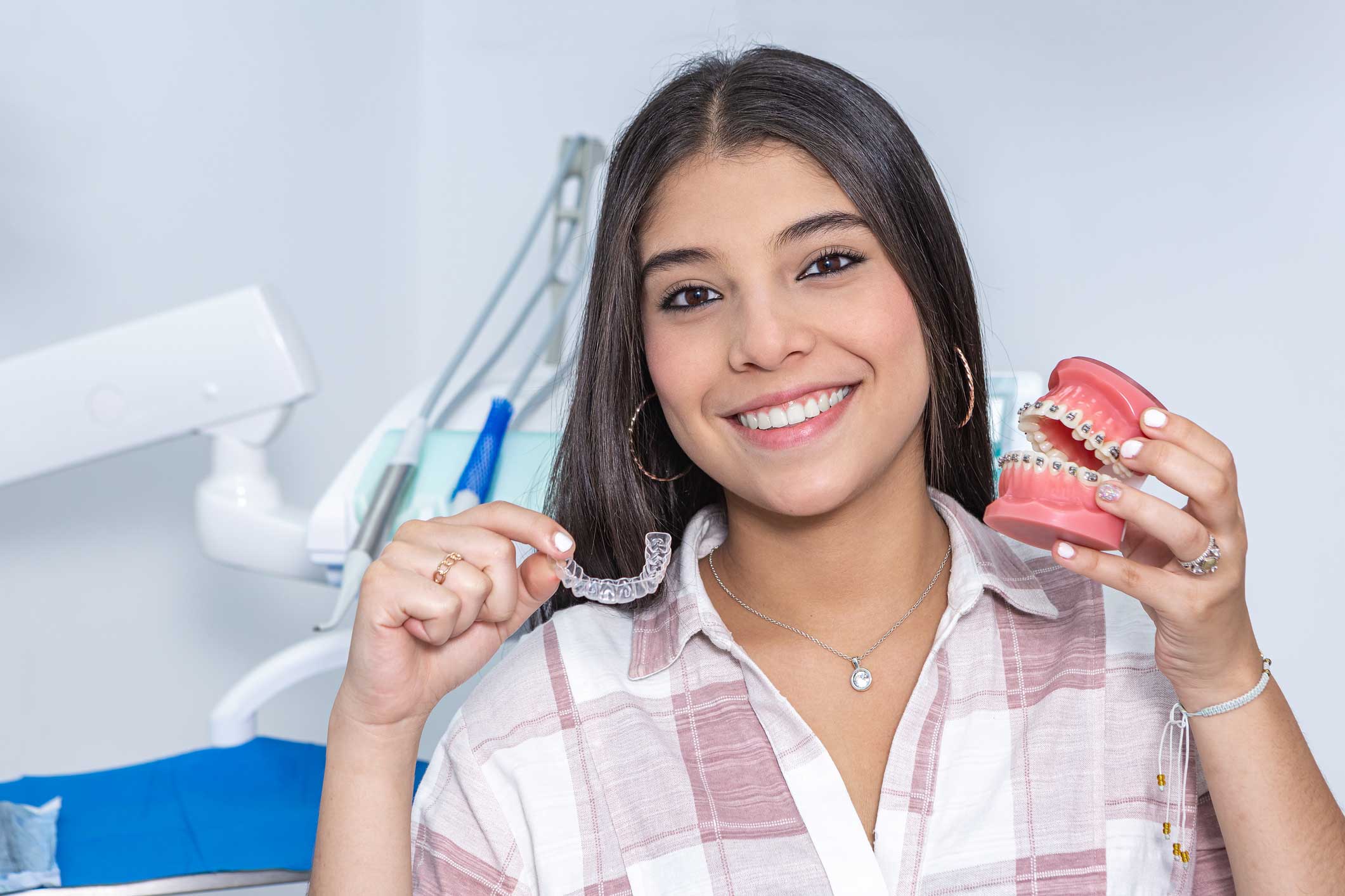 ortodoncia en Majadahonda, ortodoncia de brackets metálicos en Majadahonda, ortodoncia de brackets estéticos en Majadahonda, ortodoncia invisible en Majadahonda, Invisalign en Majadahonda, brackets de autoligado en Majadahonda, ortodoncia interceptiva en Majadahonda, ortopedia dental en Majadahonda.